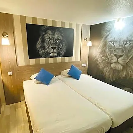 Kyriad Direct Lille Nord - 2* 루베