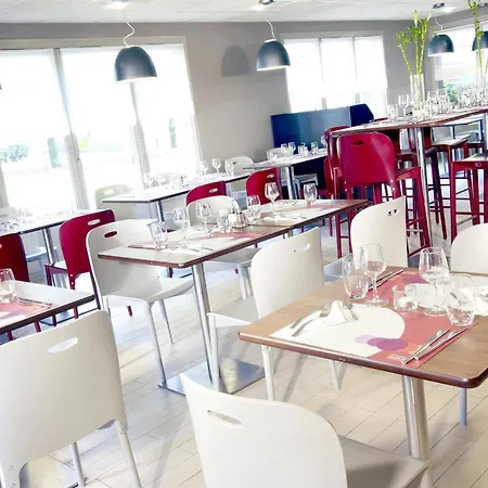 Kyriad Direct Lille Nord -