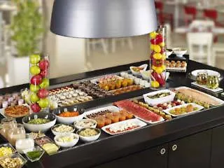 Hotel Kyriad Direct Lille Nord - 2*