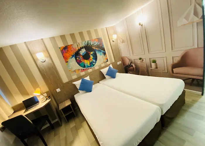 Hotel Kyriad Direct Lille Nord - 2*