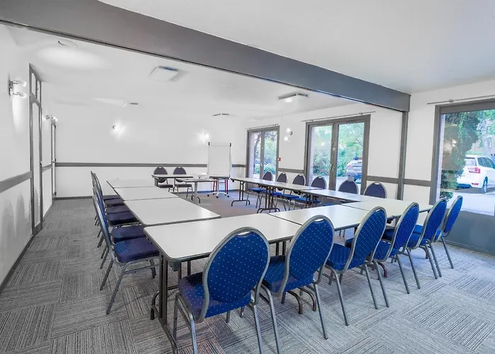 Kyriad Direct Lille Nord - 2* Roubaix