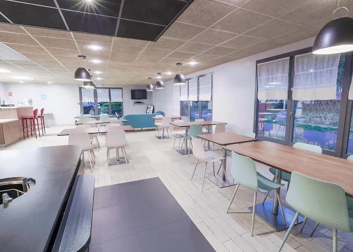 Kyriad Direct Lille Nord - 2* Roubaix